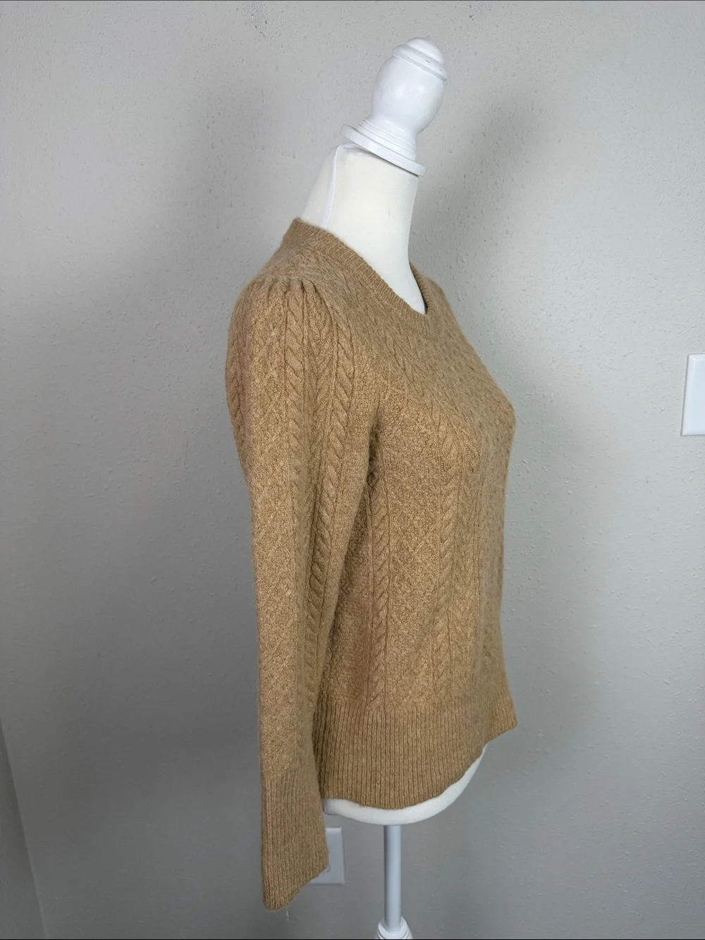 J.Crew Camel Cable Knit Alpaca Merino Wool Blend Sweater Small Preppy Classic